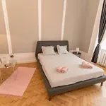 Central Premium Suites